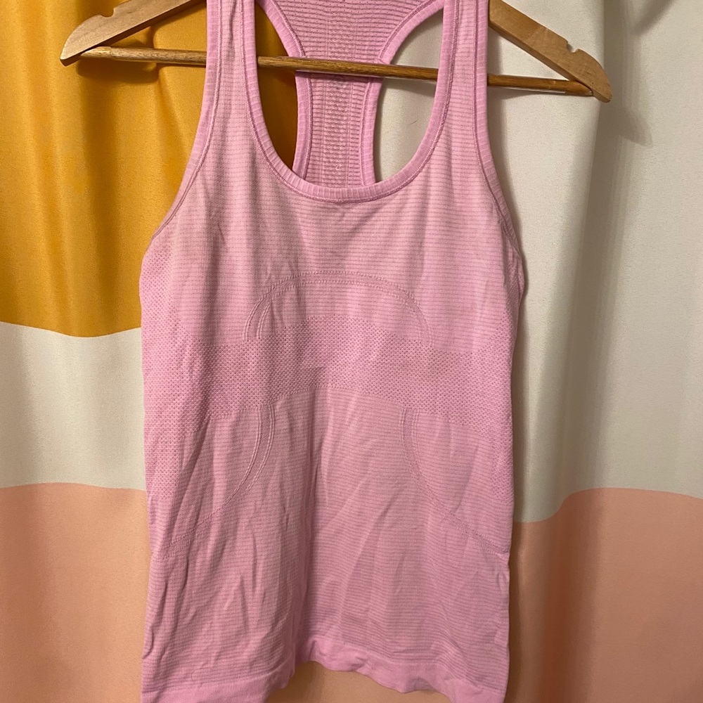 Lululemon Swiftly Tech Tank Size 6